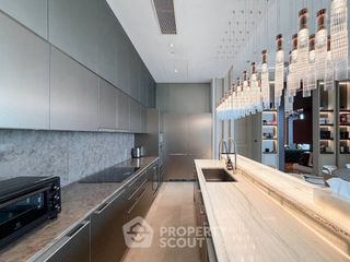 Condo en venta de 3 habitaciones en Khlong San, Bangkok