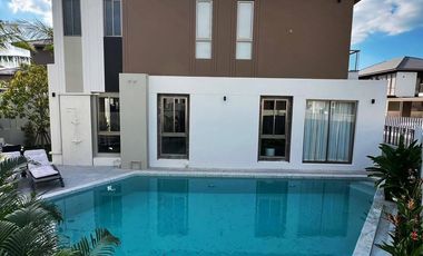 For sale 5 bedrooms house in Bang Lamung, Chonburi