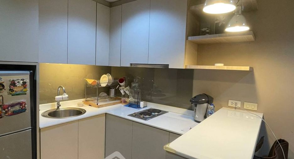 Продажа 1 кровать кондо в Банг Рак, Бангкок