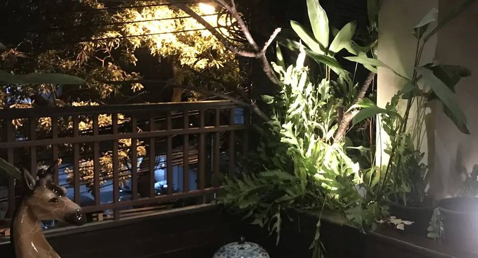 出售 3 卧室 公寓 在 Yan Nawa, 曼谷