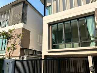 For sale 3 ベッドルーム house in Wang Thonglang, Bangkok