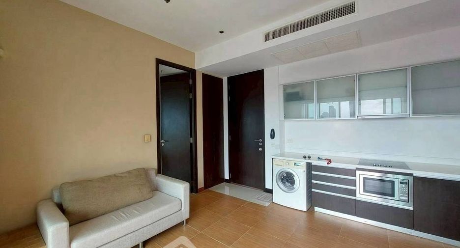 À louer et à vendre 2 chambres condo à Yan Nawa, Bangkok