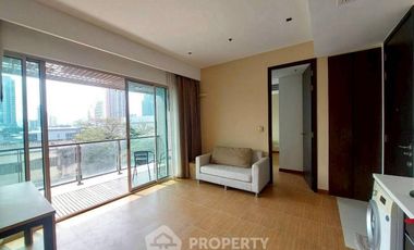 À louer et à vendre 2 chambres condo à Yan Nawa, Bangkok