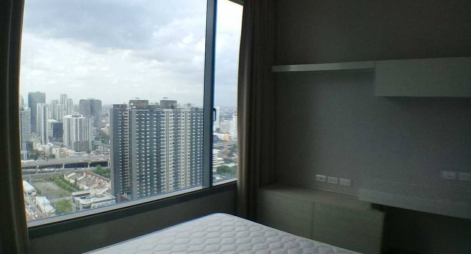 Wohnung zur Miete und zum Kauf mit 2 Zimmer in Watthana, Bangkok