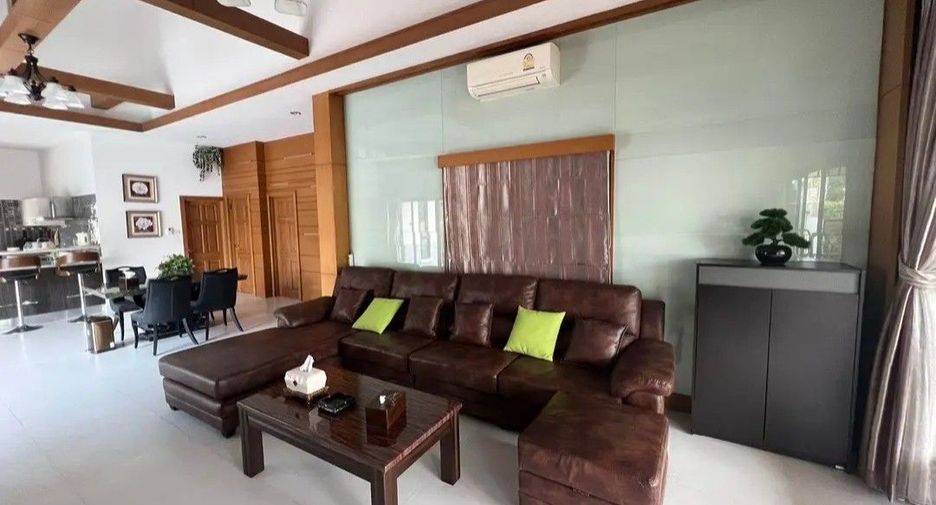 Villa zur Miete mit 5 Zimmer in Huay Yai, Pattaya