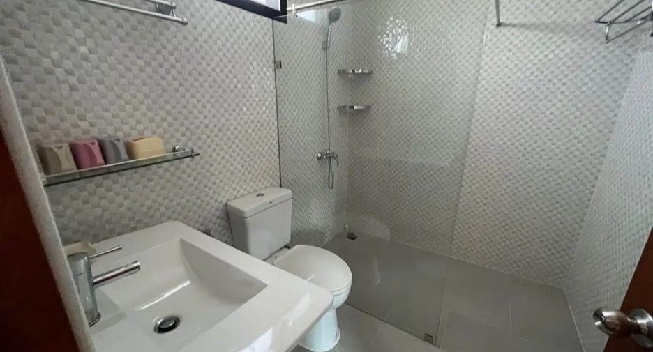 Villa zur Miete mit 5 Zimmer in Huay Yai, Pattaya