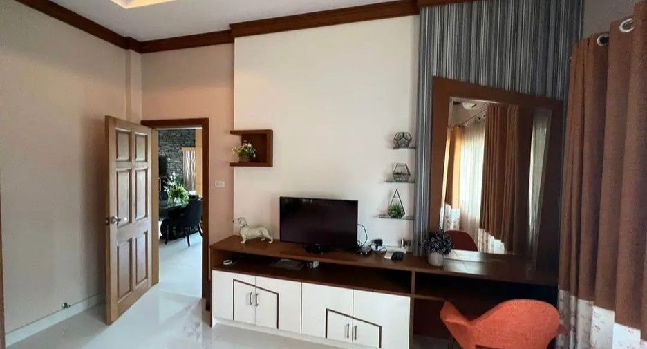Villa zur Miete mit 5 Zimmer in Huay Yai, Pattaya