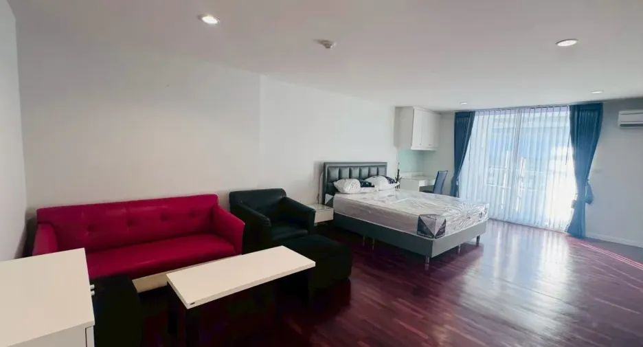 ขาย 5 ห้องนอน คอนโด ใน วัฒนา, กรุงเทพฯ