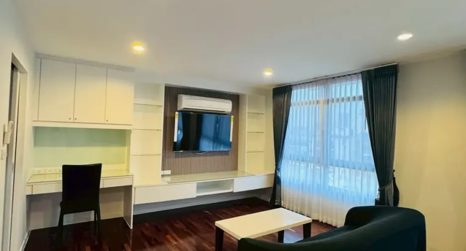 ขาย 5 ห้องนอน คอนโด ใน วัฒนา, กรุงเทพฯ
