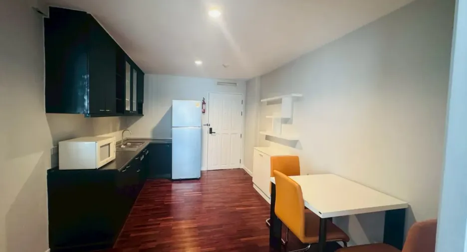 ขาย 5 ห้องนอน คอนโด ใน วัฒนา, กรุงเทพฯ