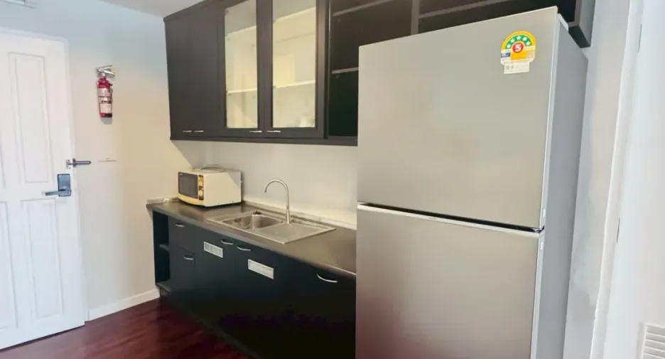ขาย 5 ห้องนอน คอนโด ใน วัฒนา, กรุงเทพฯ