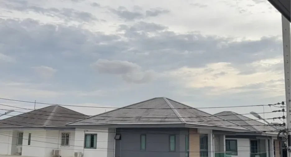 出租 3 卧室 独立屋 在 Bang Lamung, Chon Buri