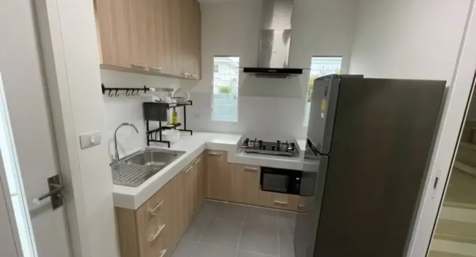 For sale そして for rent 3 ベッドルーム house in Bang Bo, Samut Prakan