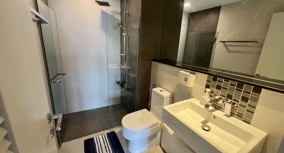 For sale 1 bed condo in Khlong San, Bangkok