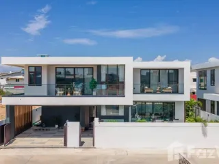 Villa zum Kauf mit 4 Zimmer in Bang Lamung, Chonburi