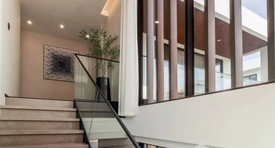 Villa zum Kauf mit 4 Zimmer in Bang Lamung, Chonburi