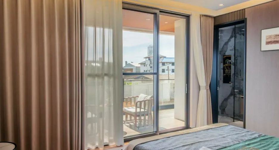 Villa zum Kauf mit 4 Zimmer in Bang Lamung, Chonburi