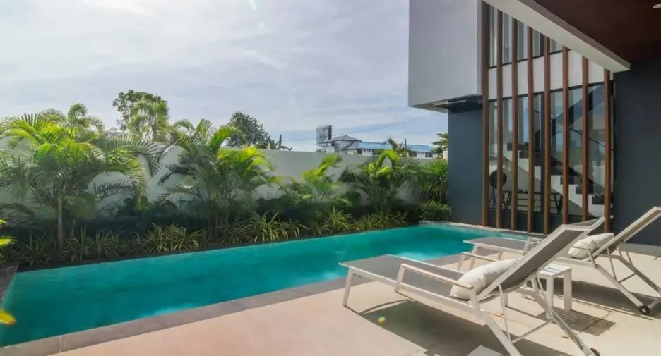 Villa zum Kauf mit 4 Zimmer in Bang Lamung, Chonburi