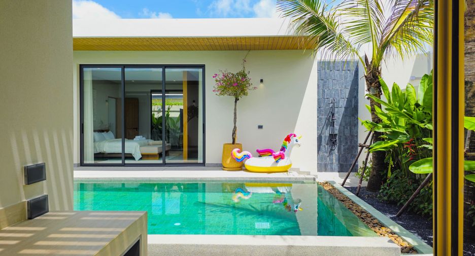 À louer 4 chambres villa à Mueang Phuket, Phuket
