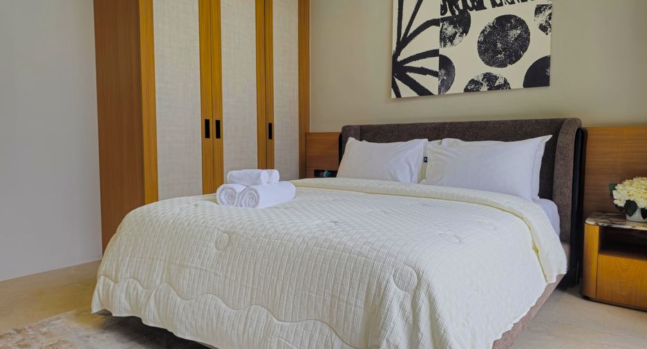 À louer 4 chambres villa à Mueang Phuket, Phuket