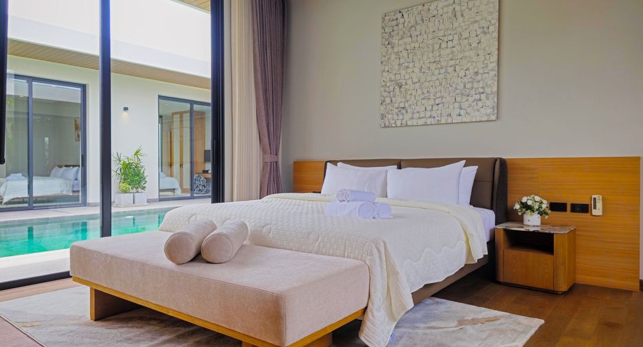 À louer 4 chambres villa à Mueang Phuket, Phuket