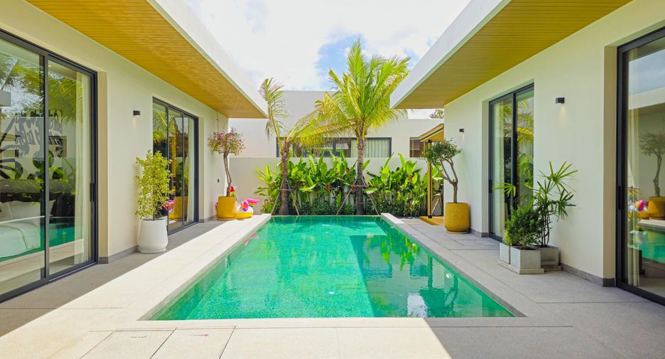 À louer 4 chambres villa à Mueang Phuket, Phuket