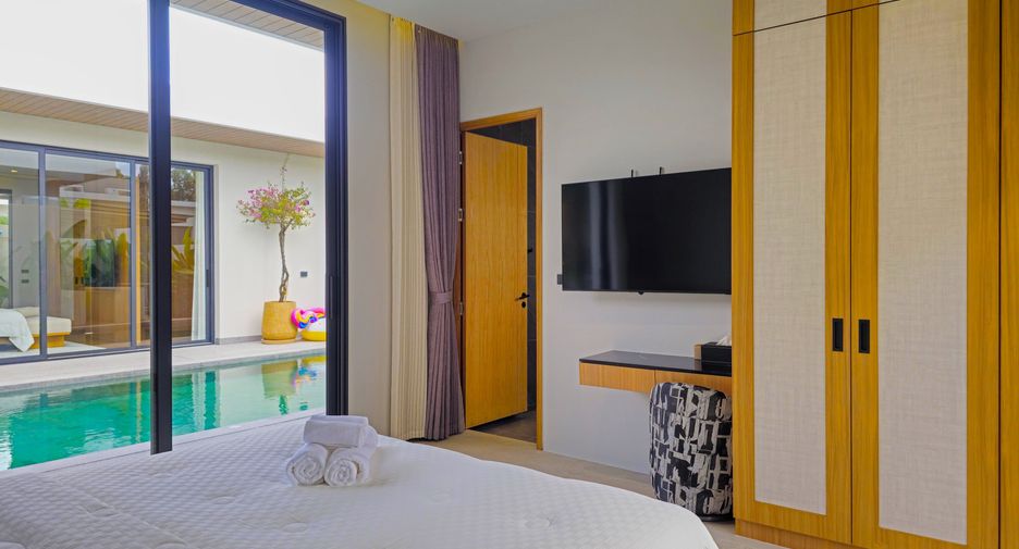 À louer 4 chambres villa à Mueang Phuket, Phuket