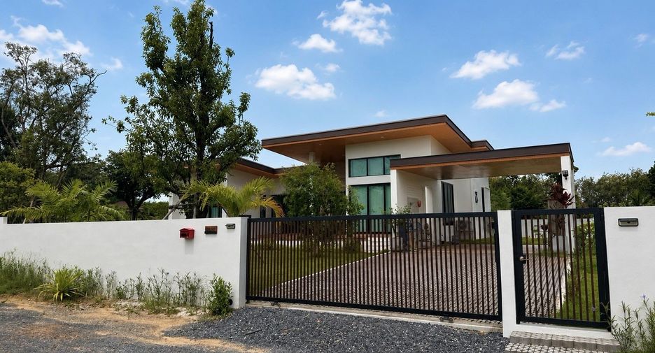 ขาย 3 ห้องนอน วิลล่า ใน ตะกั่วทุ่ง, พังงา