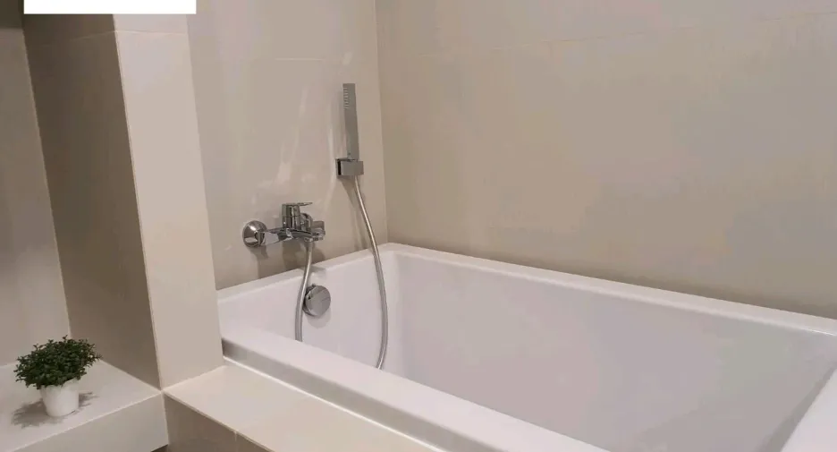 For rent 2 ベッドルーム condo in Khlong Toei, Bangkok