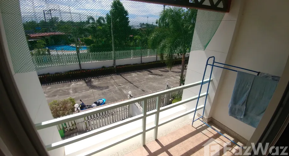 For sale 3 bedrooms townhouse in Bang Lamung, Chonburi
