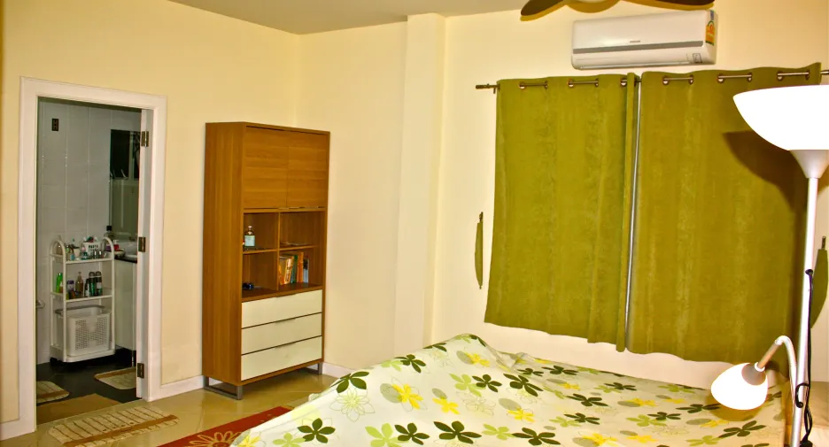 For sale 3 bedrooms townhouse in Bang Lamung, Chonburi