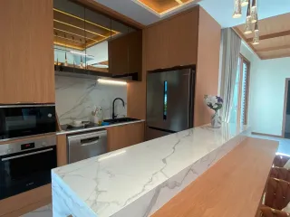 Villa zum Kauf mit 5 Zimmer in Bang Lamung, Chonburi