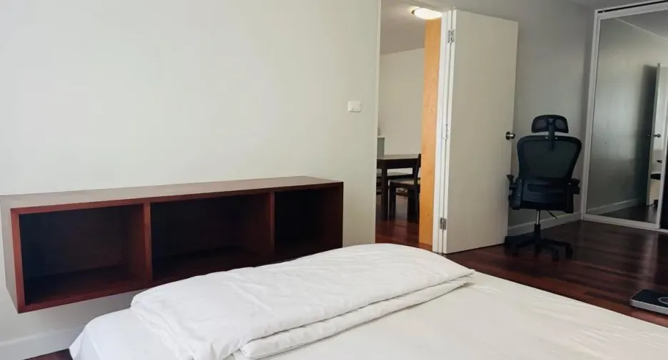 For sale 1 bed condo in Watthana, Bangkok