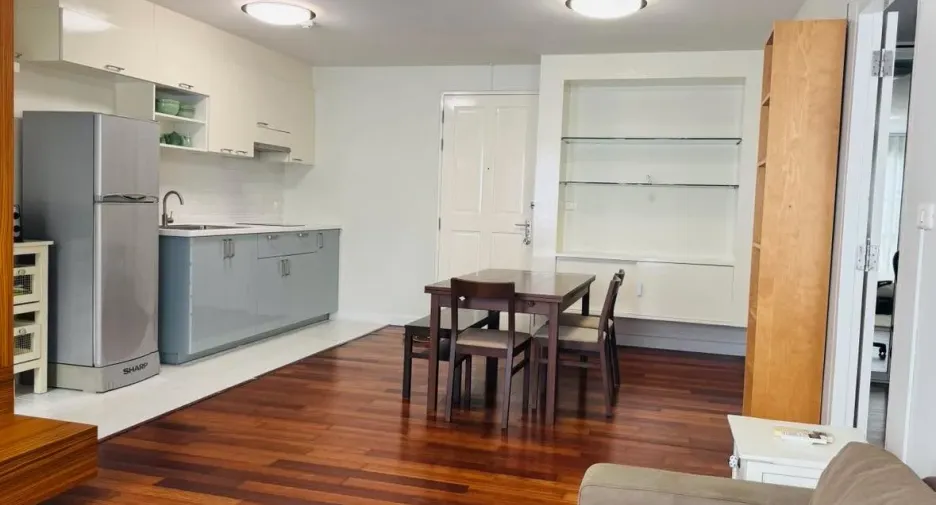 For sale 1 bed condo in Watthana, Bangkok