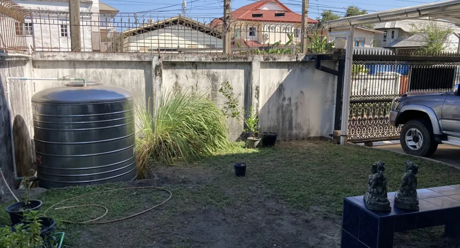 出售 5 卧室 独立屋 在 Chatuchak, 曼谷