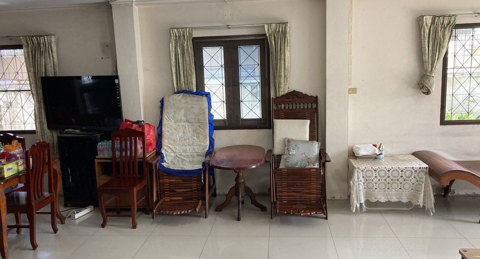 Casa en venta de 5 habitaciones en Chatuchak, Bangkok