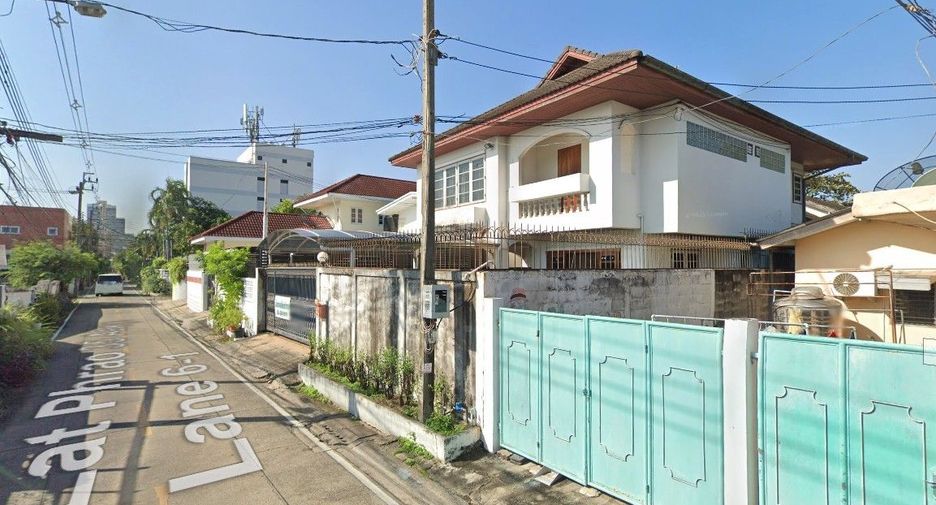 Casa en venta de 5 habitaciones en Chatuchak, Bangkok