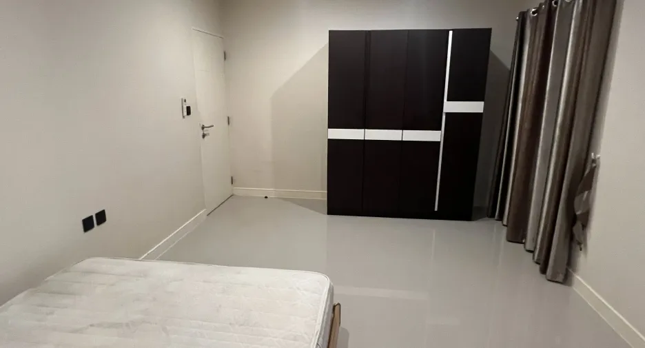 ให้เช่า 4 ห้องนอน บ้านเดี่ยว ใน บางกะปิ, กรุงเทพฯ