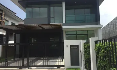 ให้เช่า 4 ห้องนอน บ้านเดี่ยว ใน บางกะปิ, กรุงเทพฯ