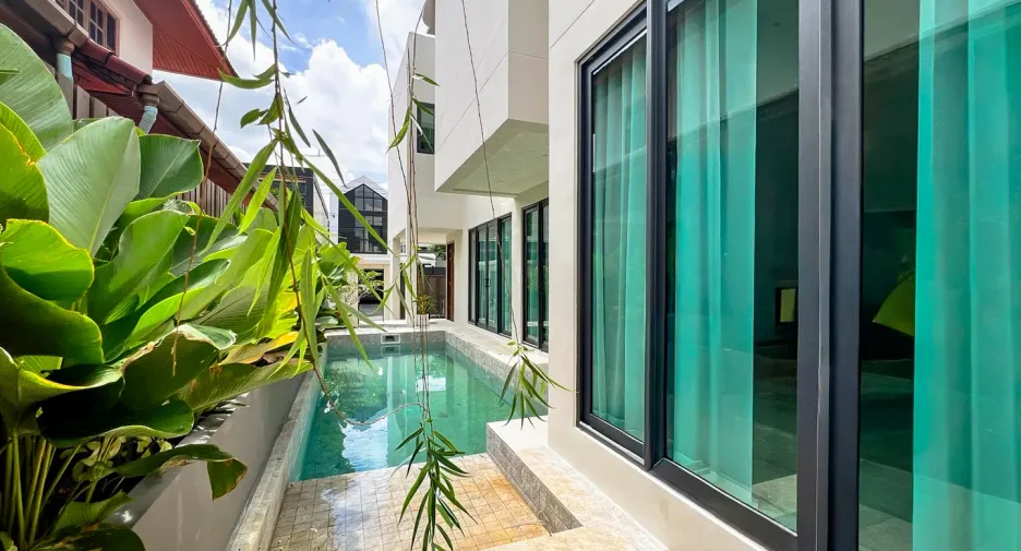 À vendre et à louer 3 chambres villa à Mueang Phuket, Phuket
