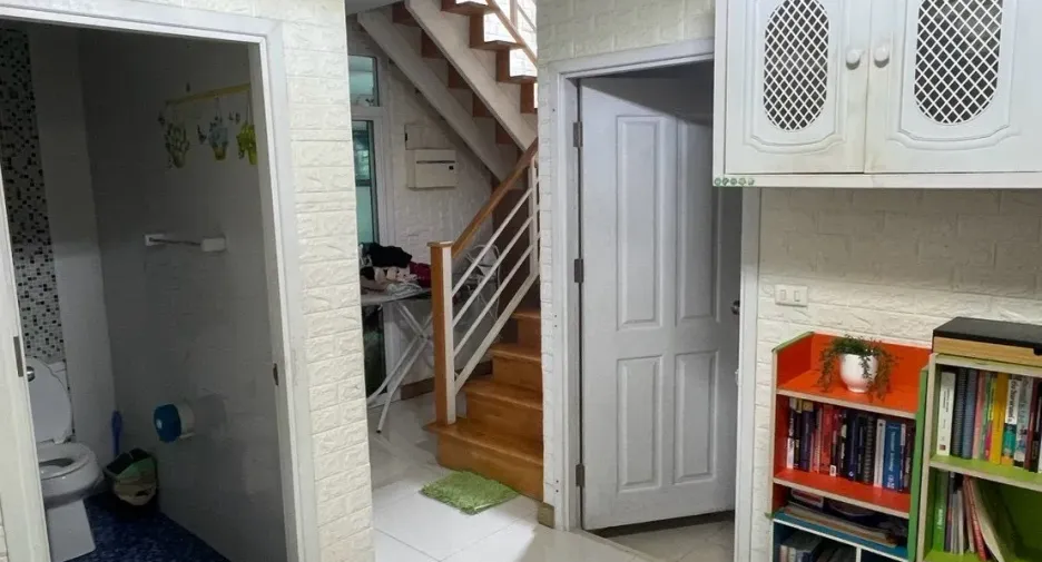 À vendre 4 chambres maison à Nong Khaem, Bangkok
