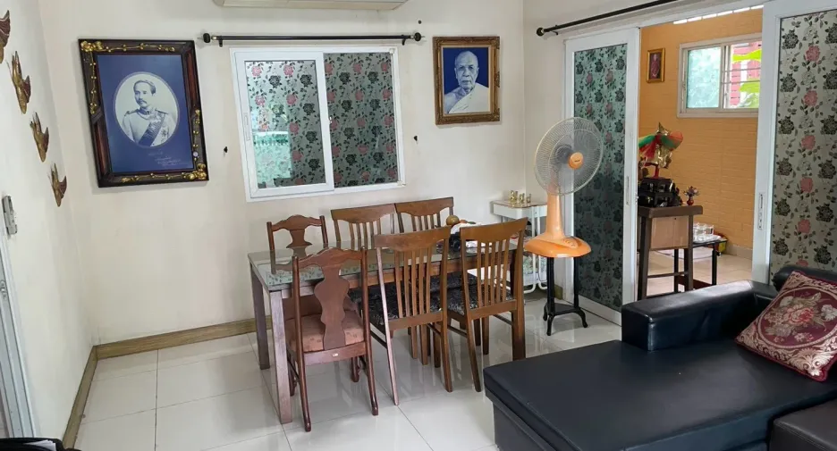 À vendre 4 chambres maison à Nong Khaem, Bangkok