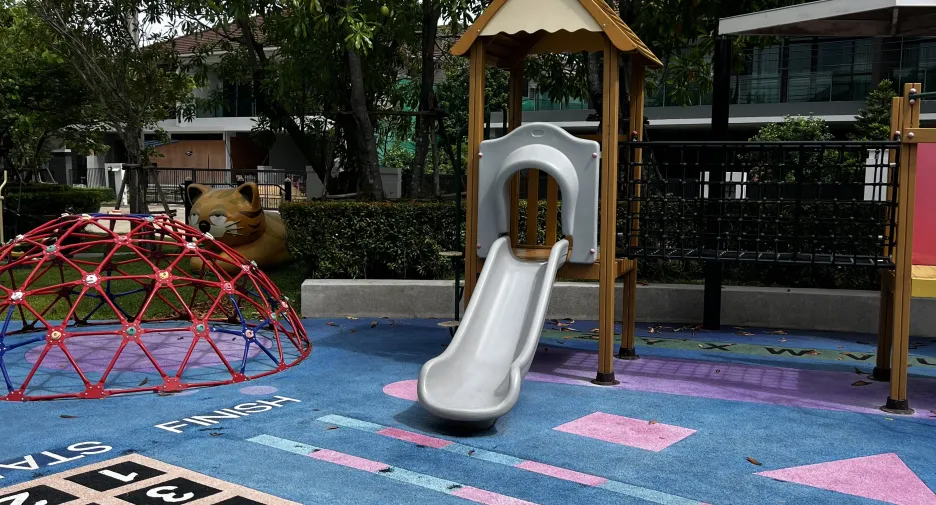 ให้เช่า 4 ห้องนอน บ้านเดี่ยว ใน บางกะปิ, กรุงเทพฯ