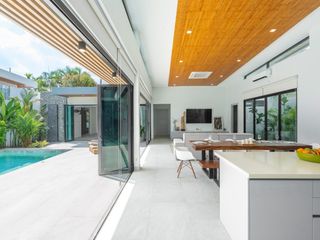 Villa en venta de 4 habitaciones en Thalang, Phuket