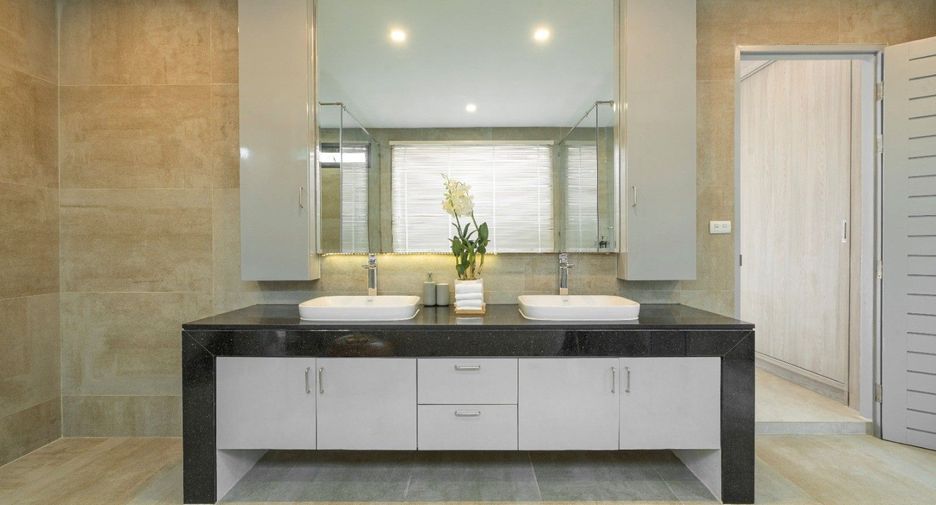 Villa en venta de 4 habitaciones en Thalang, Phuket