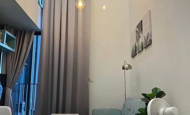 À louer 1 chambre condo à Phra Khanong, Bangkok