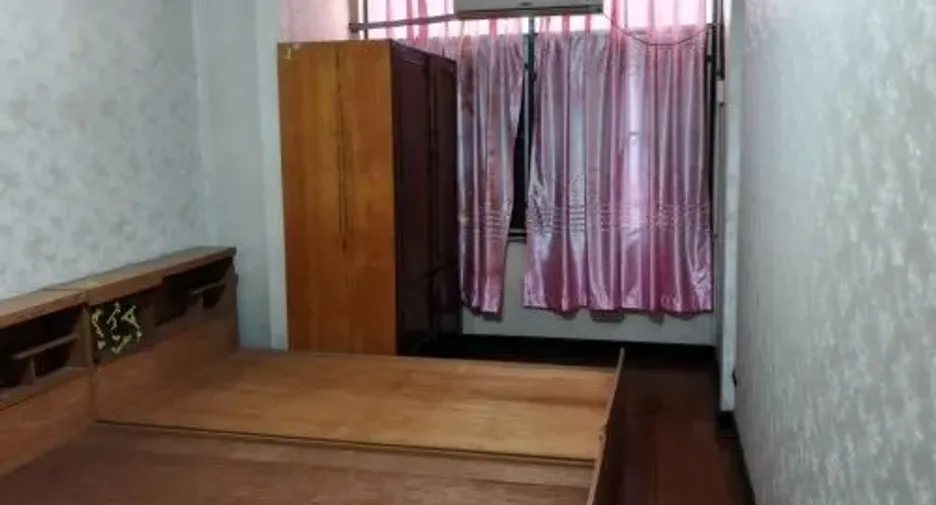 Casa en venta de 4 habitaciones en Mueang Samut Prakan, Samut Prakan