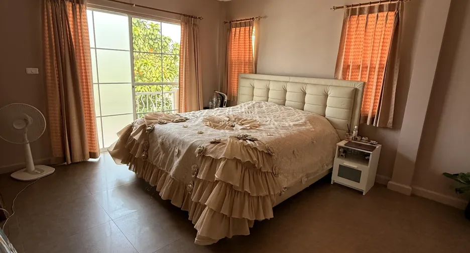 À vendre et à louer 3 chambres villa à Mueang Phuket, Phuket