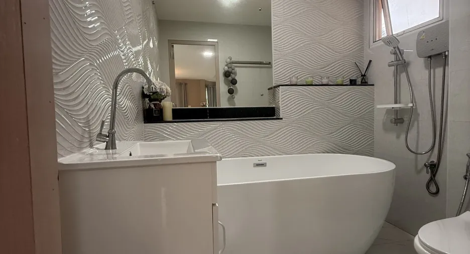 À vendre et à louer 3 chambres villa à Mueang Phuket, Phuket