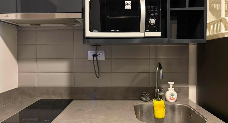 For rent 1 bed condo in Pathum Wan, Bangkok